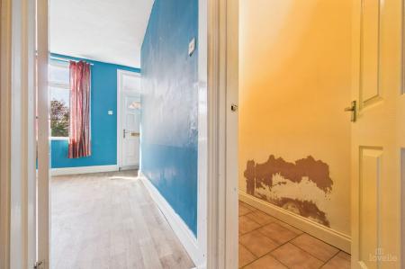 2 bedroom End of terrace house for sale in Temperance Villas - Barrow Road, New Holland, North Lincolnshire, DN19