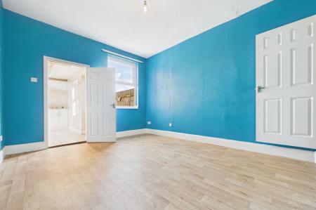2 bedroom End of terrace house for sale in Temperance Villas - Barrow Road, New Holland, North Lincolnshire, DN19