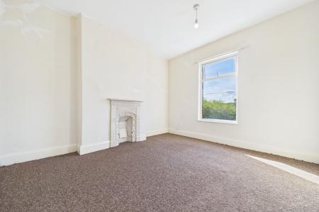 2 bedroom End of terrace house for sale in Temperance Villas - Barrow Road, New Holland, North Lincolnshire, DN19