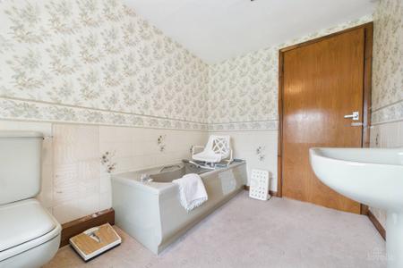 4 bedroom Detached house for sale in Lakeside - Pond Side, Wootton, North Lincolnshire, DN39