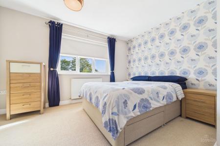 3 bedroom Detached house for sale in Worsley Paddock, Ulceby, North Lincolnshire, DN39