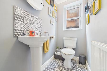 3 bedroom Detached house for sale in Worsley Paddock, Ulceby, North Lincolnshire, DN39