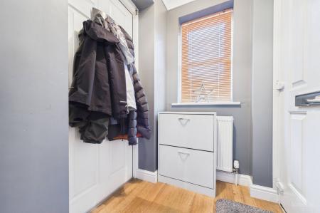 3 bedroom Detached house for sale in Worsley Paddock, Ulceby, North Lincolnshire, DN39