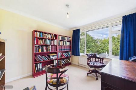 5 bedroom Detached house for sale in Ferriby Road, Barton-upon-Humber, North Lincolnshire, DN18