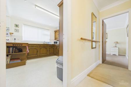 5 bedroom Detached house for sale in Ferriby Road, Barton-upon-Humber, North Lincolnshire, DN18