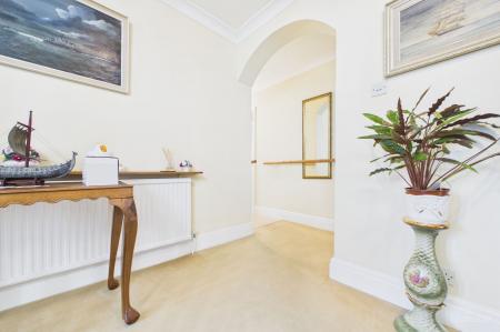 5 bedroom Detached house for sale in Ferriby Road, Barton-upon-Humber, North Lincolnshire, DN18