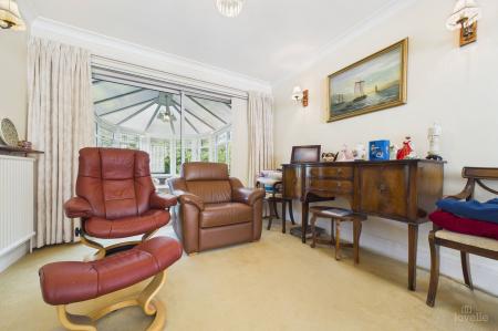 5 bedroom Detached house for sale in Ferriby Road, Barton-upon-Humber, North Lincolnshire, DN18
