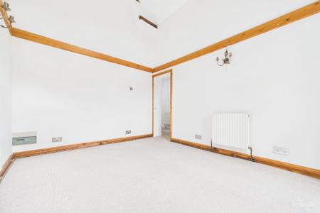 2 bedroom Semi-detached house for sale in Megs Barn - Palmer Lane, Barrow-upon-Humber, North Lincolnshire, DN19