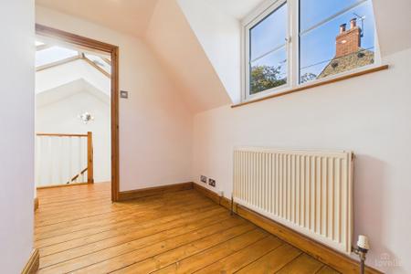 2 bedroom Semi-detached house for sale in Megs Barn - Palmer Lane, Barrow-upon-Humber, North Lincolnshire, DN19