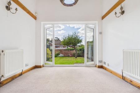 2 bedroom Semi-detached house for sale in Megs Barn - Palmer Lane, Barrow-upon-Humber, North Lincolnshire, DN19
