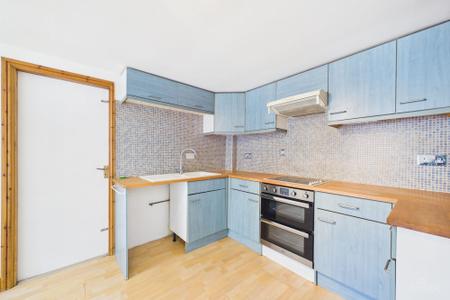 2 bedroom Semi-detached house for sale in Megs Barn - Palmer Lane, Barrow-upon-Humber, North Lincolnshire, DN19