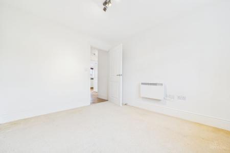 2 bedroom Flat for sale in Jubilee Place, Barton-upon-Humber, North Lincolnshire, DN18