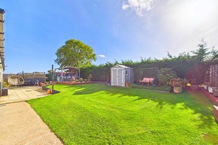 3 bedroom Detached bungalow for sale in Thornton Lane, Ulceby, North Lincolnshire, DN39