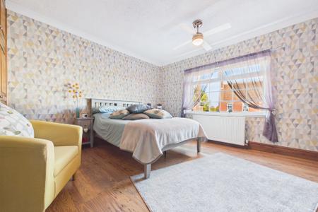 2 bedroom End of terrace house for sale in Butts Road, Barton-upon-Humber, North Lincolnshire, DN18