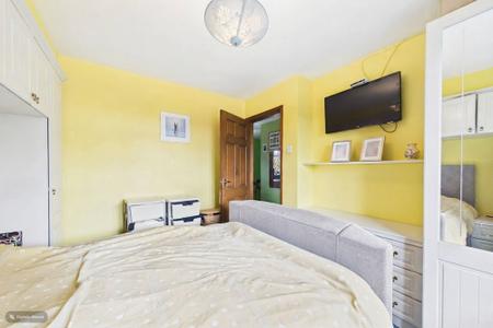 3 bedroom Semi-detached house for sale in Hedgerow Close, Barrow-upon-Humber, North Lincolnshire, DN19