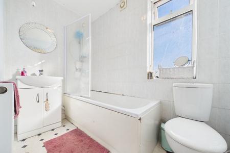 2 bedroom End of terrace house for sale in Sunnybank, Barton-upon-Humber, North Lincolnshire, DN18