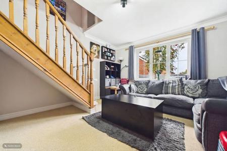 2 bedroom Semi-detached house for sale in Kingfisher Close, Barton-upon-Humber, North Lincolnshire, DN18