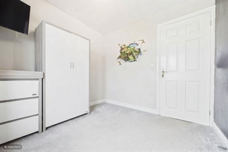 2 bedroom Semi-detached house for sale in Kingfisher Close, Barton-upon-Humber, North Lincolnshire, DN18