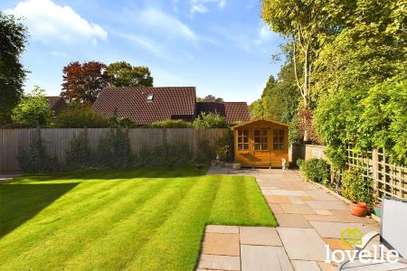 4 bedroom Semi-detached house for sale in Allanson Drive, Cottingham, East Riding of Yorkshire, HU16