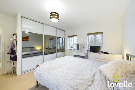 5 bedroom Detached house for sale in Bromby Close, Cottingham, East Riding of Yorkshire, HU16