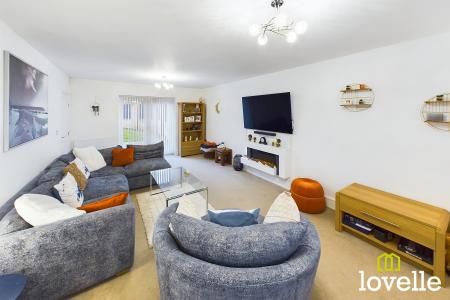 5 bedroom Detached house for sale in Bromby Close, Cottingham, East Riding of Yorkshire, HU16