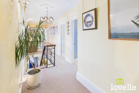 4 bedroom Detached house for sale in High Street, Barton upon Humber, North Lincolnshire, DN18