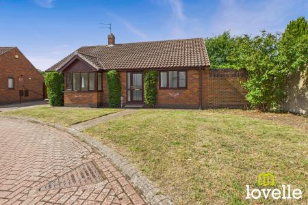 3 bedroom Detached bungalow for sale in Kirk Croft, Cottingham, East Riding of Yorkshire, HU16