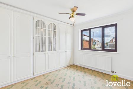 3 bedroom Detached bungalow for sale in Kirk Croft, Cottingham, East Riding of Yorkshire, HU16