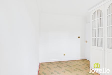 3 bedroom Detached bungalow for sale in Kirk Croft, Cottingham, East Riding of Yorkshire, HU16