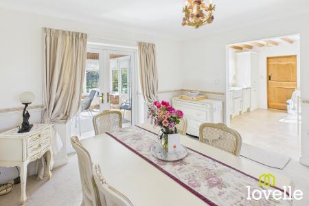 4 bedroom Detached house for sale in Middledyke Lane, Cottingham, East Riding of Yorkshire, HU16