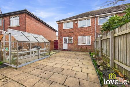 4 bedroom End of terrace house for sale in Northgate, Cottingham, East Riding of Yorkshire, HU16