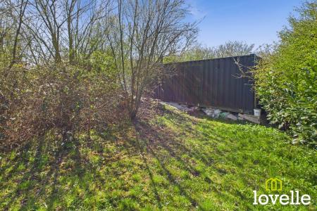 1 bedroom Detached house for sale in Wold Road, Walkington, East Riding of Yorkshire, HU17