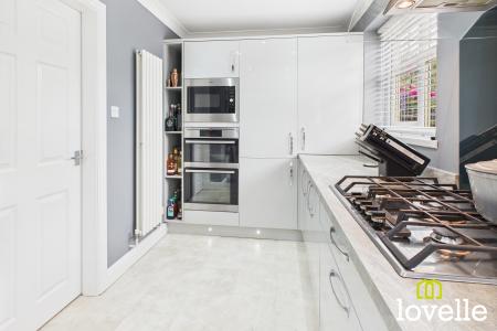 4 bedroom Detached house for sale in The Meadows, South Cave, East Riding of Yorkshire, HU15