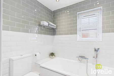 4 bedroom Detached house for sale in The Meadows, South Cave, East Riding of Yorkshire, HU15