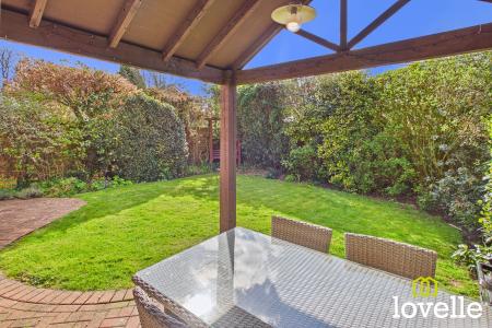 4 bedroom Detached house for sale in The Meadows, South Cave, East Riding of Yorkshire, HU15