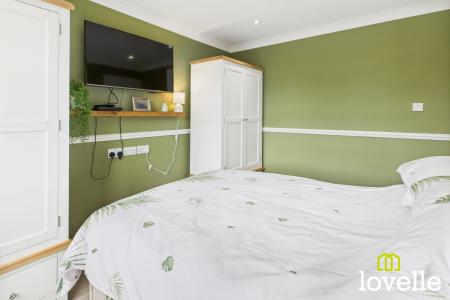 4 bedroom Detached house for sale in The Meadows, South Cave, East Riding of Yorkshire, HU15