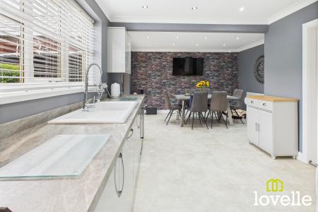 4 bedroom Detached house for sale in The Meadows, South Cave, East Riding of Yorkshire, HU15