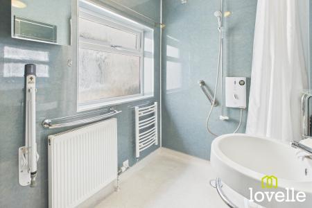 3 bedroom Bungalow for sale in Eppleworth Road, Cottingham, East Riding of Yorkshire, HU16