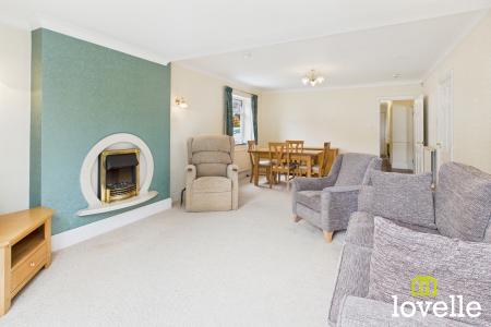 3 bedroom Bungalow for sale in Eppleworth Road, Cottingham, East Riding of Yorkshire, HU16