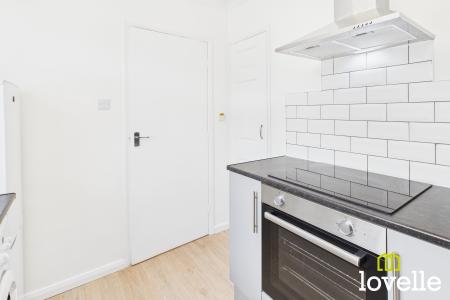 2 bedroom Flat for sale in Green Lane, Cottingham, East Riding of Yorkshire, HU16