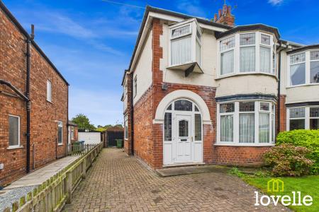 4 bedroom Semi-detached house for sale in Northgate, Cottingham, East Riding of Yorkshire, HU16