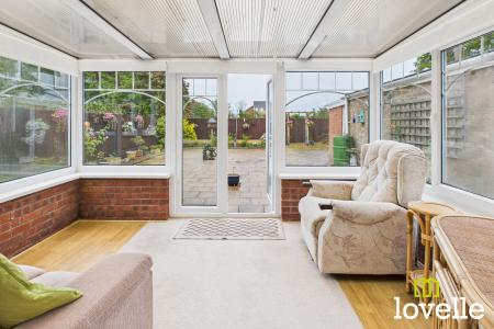 2 bedroom Bungalow for sale in Allanson Drive, Cottingham, East Riding of Yorkshire, HU16