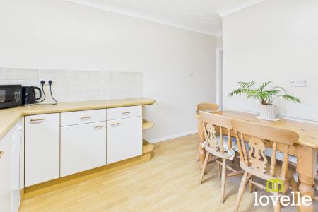 2 bedroom Bungalow for sale in Allanson Drive, Cottingham, East Riding of Yorkshire, HU16