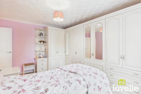 2 bedroom Bungalow for sale in Allanson Drive, Cottingham, East Riding of Yorkshire, HU16