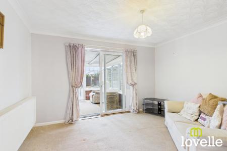 2 bedroom Bungalow for sale in Allanson Drive, Cottingham, East Riding of Yorkshire, HU16