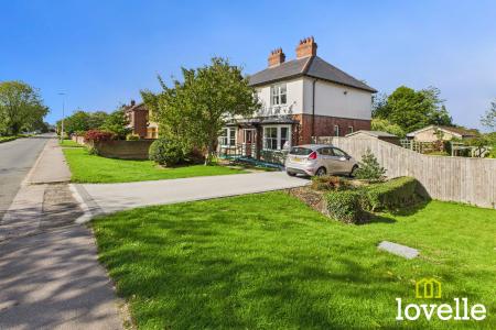 North Moor Lane, Cottingham, East Riding of Yorkshire, HU16