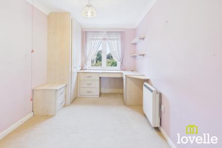 1 bedroom Apartment for sale in Shardeloes Court Kingtree Avenue, Cottingham, East Riding of Yorkshire, HU16