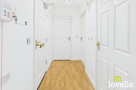 1 bedroom Apartment for sale in Shardeloes Court Kingtree Avenue, Cottingham, East Riding of Yorkshire, HU16