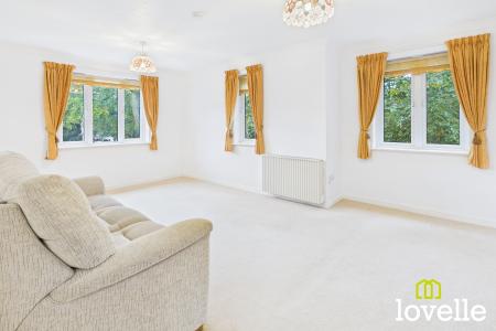 1 bedroom Apartment for sale in Shardeloes Court Kingtree Avenue, Cottingham, East Riding of Yorkshire, HU16