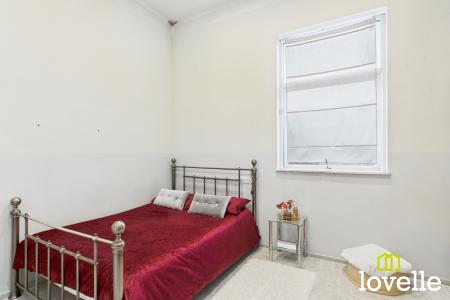 2 bedroom Bungalow for sale in Inglemire Lane, Cottingham, East Riding of Yorkshire, HU16